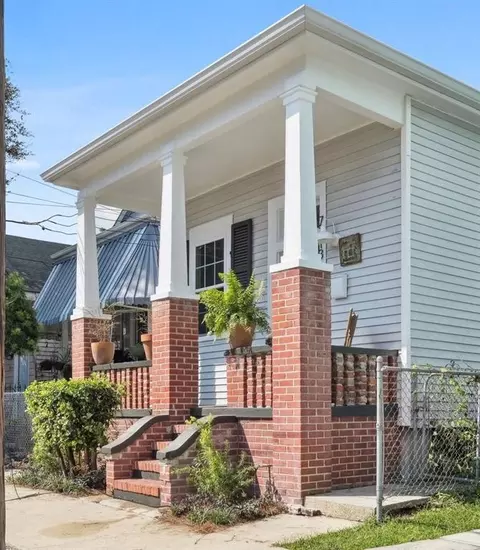 7713 Zimpel St, New Orleans, LA 70118