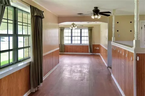 Living - 308 Oak Ln, Luling, LA 70070 photo 1 of 4