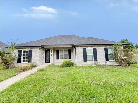 202 Derusso St, Houma, LA 70364