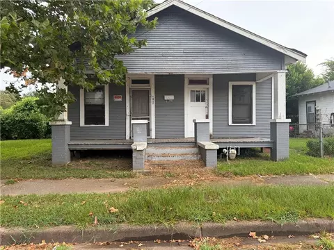 1607 Warshauer St, Alexandria, LA 71301