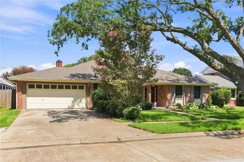 4621 Cleveland Pl, Metairie, LA 70003