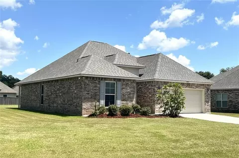 40088 Cottonwood Blvd, Ponchatoula, LA 70454