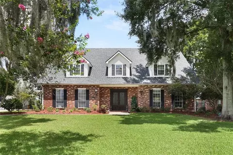 2111 Ormond Blvd, Destrehan, LA 70047