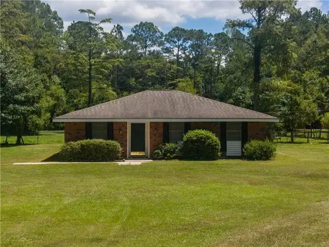 70134 Carmel Rd, Mandeville, LA 70471