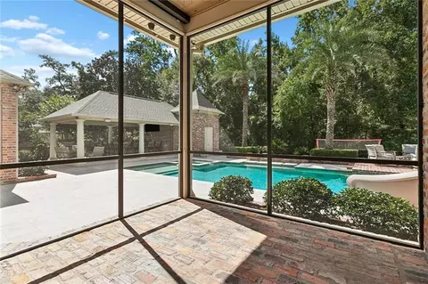Exterior - 271 Morningside Dr, Mandeville, LA 70448 photo 3 of 17