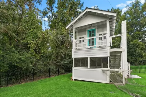 Exterior - 271 Morningside Dr, Mandeville, LA 70448 photo 16 of 17