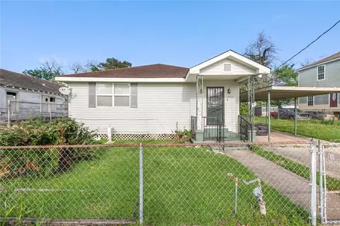 4517 Dodt Ave, New Orleans, LA 70126