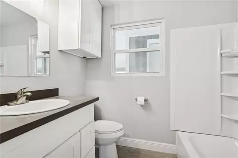 Bath - 3735 Myrtle St, Slidell, LA 70458 photo 1 of 2