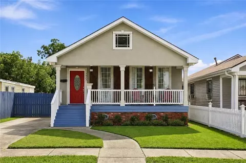 3423 Marigny St, New Orleans, LA 70122