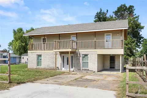 Exterior - 231 E 24th St, Reserve, LA 70084 photo 2 of 4