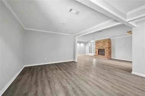 Living - 125 E Forest Dr, Slidell, LA 70458 photo 3 of 6