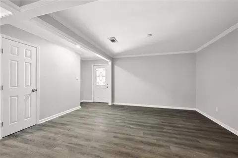 Living - 125 E Forest Dr, Slidell, LA 70458 photo 4 of 6