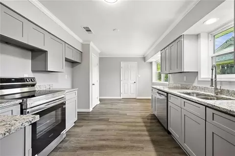 Kitchen - 125 E Forest Dr, Slidell, LA 70458 photo 1 of 1