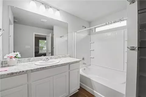 Bath - 23089 Mills Blvd, Robert, LA 70455 photo 1 of 1