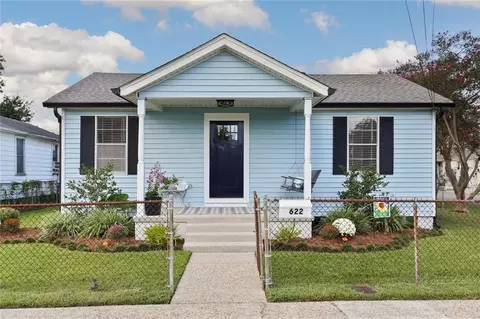 622 Division St, Metairie, LA 70001