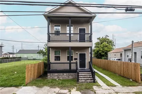 2316 18 Martin Luther King Jr Blvd, New Orleans, LA 70113