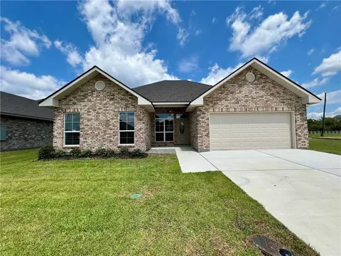 749 Rue St Michael, Terrytown, LA 70056