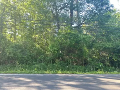 Helenbirg Road, Covington, LA 70433