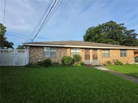 4508 S 10 S Park Dr, Metairie, LA 70003