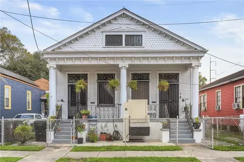 2421 23 Onzaga St, New Orleans, LA 70119