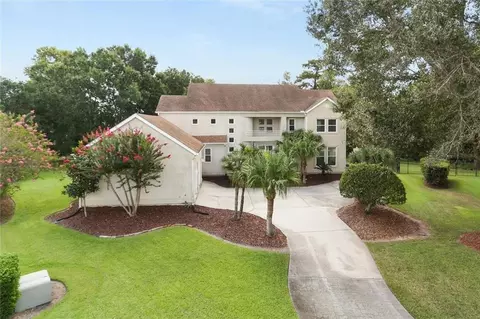 8 Shoal Creek Dr, New Orleans, LA 70131