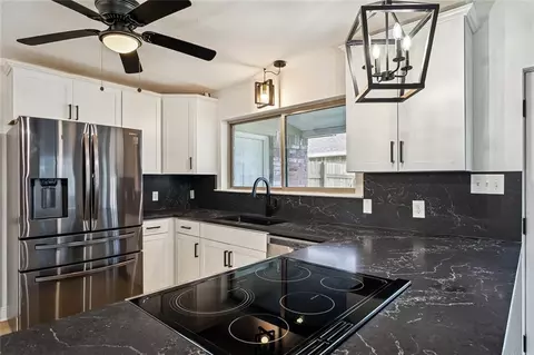 Kitchen - 214 Scott Dr, Slidell, LA 70458 photo 3 of 3