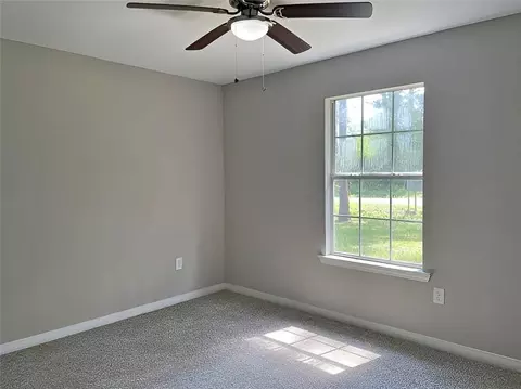 Bedroom - 4207 Maple Dr, Slidell, LA 70461 photo 2 of 4