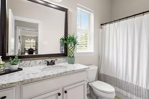 Bath - 298 Saw Grass Loop, Covington, LA 70435 photo 3 of 4