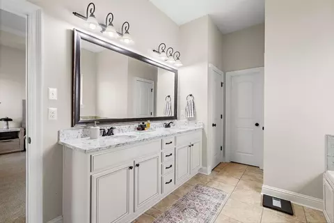 Bath - 298 Saw Grass Loop, Covington, LA 70435 photo 1 of 4
