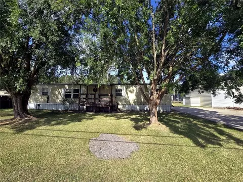 800 Highway 1085 Hwy, Madisonville, LA 70447