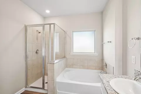 Bath - 5737 Laurel Tree Way, Slidell, LA 70461 photo 1 of 3