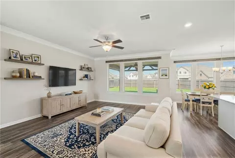 Living - 5737 Laurel Tree Way, Slidell, LA 70461 photo 6 of 6