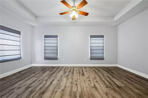 Living - 305 Stallion Ct, Covington, LA 70435 photo 6 of 7