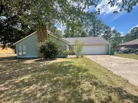 26870 Jill Rd, Holden, LA 70744