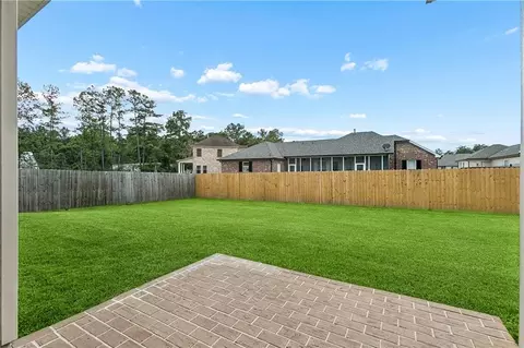 Exterior - 69396 6th Ave, Covington, LA 70433 photo 2 of 3