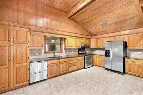 Kitchen - 52146 Harmon Trce, Loranger, LA 70446 photo 1 of 1