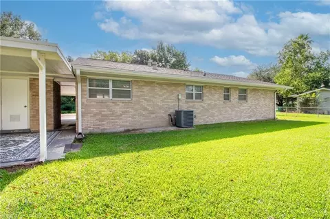 Exterior - 275 E 12th St, Reserve, LA 70084 photo 2 of 2