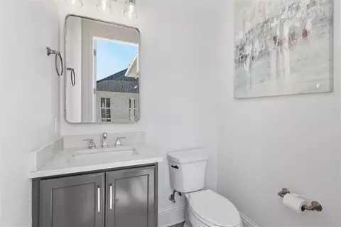 Bath - 128 Juniper Ct, Mandeville, LA 70471 photo 8 of 8