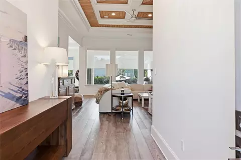 Entry Way - 128 Juniper Ct, Mandeville, LA 70471 photo 2 of 4