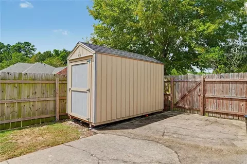 Exterior - 1002 Deborah Dr, Slidell, LA 70461 photo 4 of 6