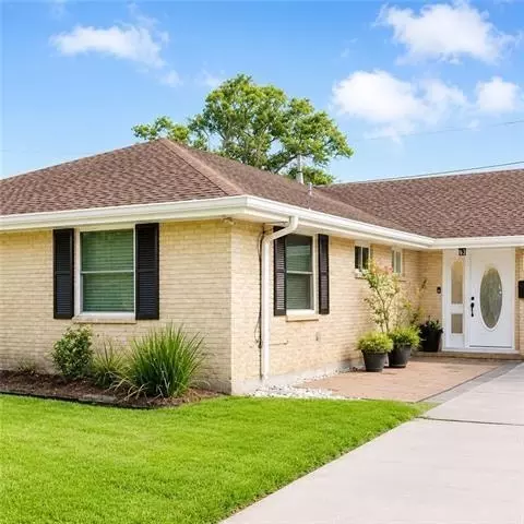 4504 Senac Dr, Metairie, LA 70003
