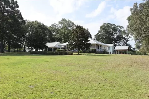 Exterior - 103 Harlan Davis Rd, Wiggins, MS 39577 photo 2 of 14