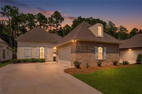 3057 Lost Lake Ln, Madisonville, LA 70447