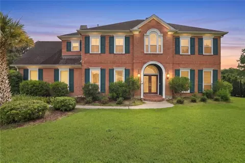 12 Shoal Creek Dr, New Orleans, LA 70131