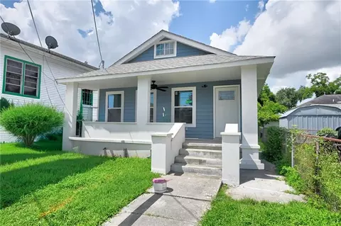 9126 Dixon St, New Orleans, LA 70118