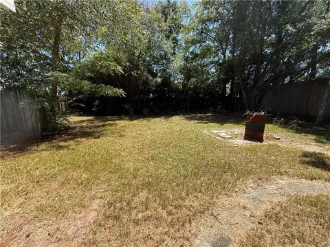 Exterior - 3206 Effie St, Slidell, LA 70458 photo 5 of 6