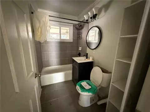 Bath - 3206 Effie St, Slidell, LA 70458 photo 1 of 2