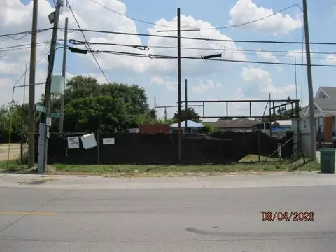 5101 4th St, Marrero, LA 70072