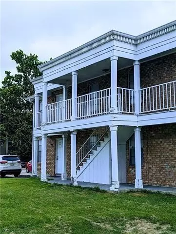 2129 Pasadena Ave, Metairie, LA 70001
