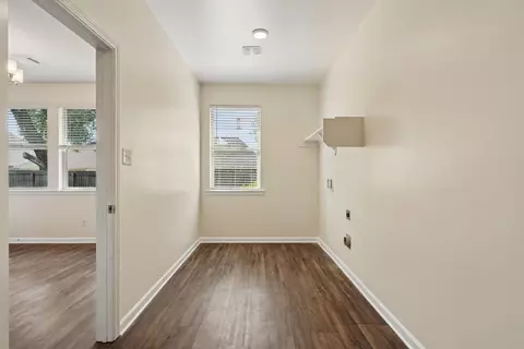 Entry Way - 75553 Joyce Dr, Covington, LA 70435 photo 2 of 4